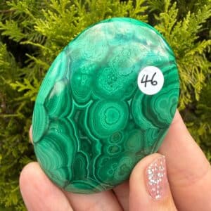 MALACHITE PALM STONE